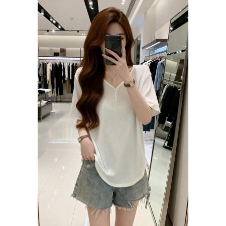 BY11904# 夏季新款V领正肩百搭休闲T恤女大码宽松遮肉减龄针织上衣 服裝批發女裝批發服飾貨源
