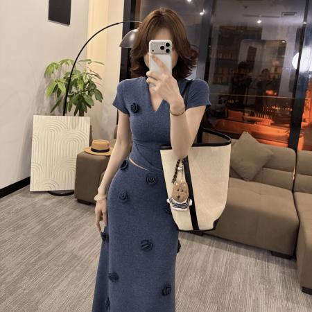 BY11946# 新款高级感女神套装繁花气质显瘦半身裙短袖春夏两件 服裝批發女裝批發服飾貨源