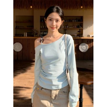 BY11958# 韩系早春甜辣风浅蓝色斜肩上衣女春季新款长袖T恤设计感小众 服裝批發女裝批發服飾貨源