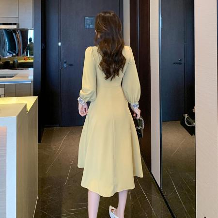 BY11981# 秋季新款复古法式温柔风气质显瘦方领连衣裙子茶歇小众设计感 服裝批發女裝批發服飾貨源