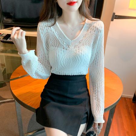 BY12042# 春季新款韩版V领套头短款长袖冰丝防晒罩衫小心机上衣女 服裝批發女裝批發服飾貨源