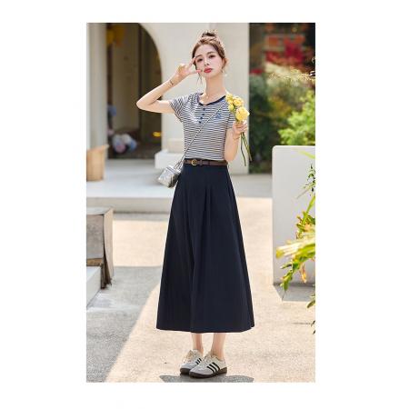 BY12086# 休闲条纹时尚套装女夏季新款洋气穿搭一整套上衣半身裙两件套 服裝批發女裝批發服飾貨源