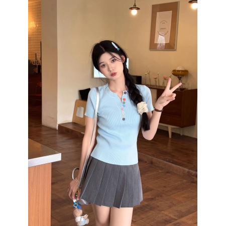 BY12088# 甜美风蓝色正肩针织短袖女夏季彩色纽扣半开领修身百搭薄款小上衣 服裝批發女裝批發服飾貨源