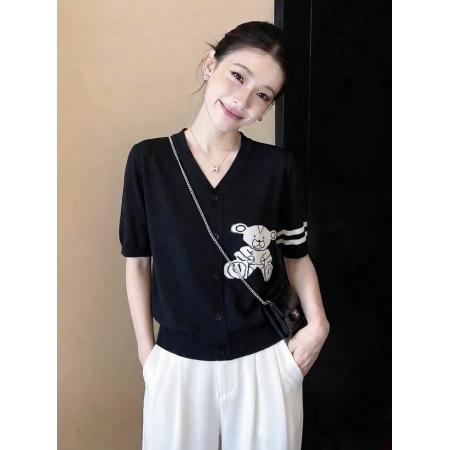 春夏新款高级感超好看卡通小熊条纹短袖开衫宽松V领外套女潮 服裝批發女裝批發服飾貨源