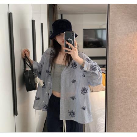 自制慵懒腔调重工刺绣V领宽松长袖衬衫 服裝批發女裝批發服飾貨源