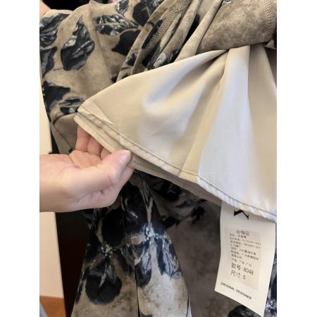 BY12131# 品质五线打边夏季碎花开叉褶皱气质高腰半身裙 服裝批發女裝批發服飾貨源