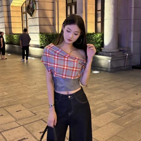 BY12141# 复古格纹短袖挂脖T恤设计感小众露背短款一字领上衣 服裝批發女裝批發服飾貨源