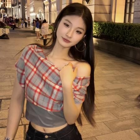 BY12141# 复古格纹短袖挂脖T恤设计感小众露背短款一字领上衣 服裝批發女裝批發服飾貨源