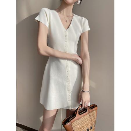 BY12181# 白色V领短袖针织连衣裙女夏季新简约收腰显瘦通勤短裙 服裝批發女裝批發服飾貨源