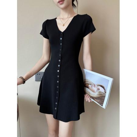 BY12181# 白色V领短袖针织连衣裙女夏季新简约收腰显瘦通勤短裙 服裝批發女裝批發服飾貨源