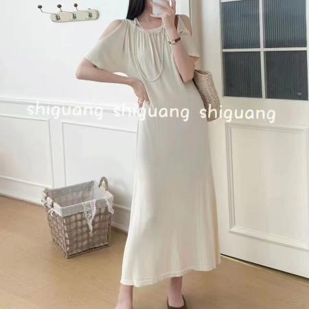 BY12185# 小众优雅露肩遮肉宽松大码针织曲珠连衣裙 服裝批發女裝批發服飾貨源