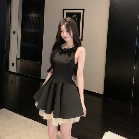 BY12188# 千金风小黑裙连衣裙女夏季高级感生日party小礼裙显瘦无袖 服裝批發女裝批發服飾貨源