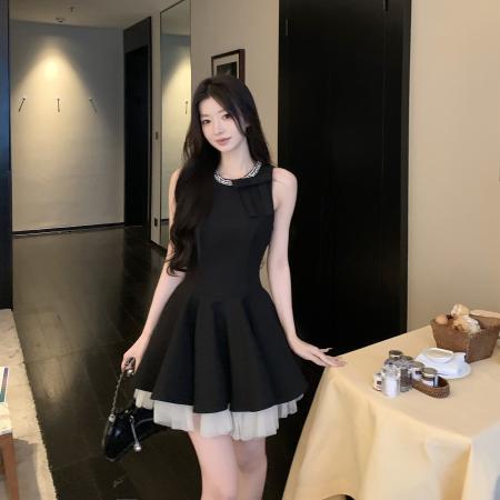 BY12188# 千金风小黑裙连衣裙女夏季高级感生日party小礼裙显瘦无袖 服裝批發女裝批發服飾貨源