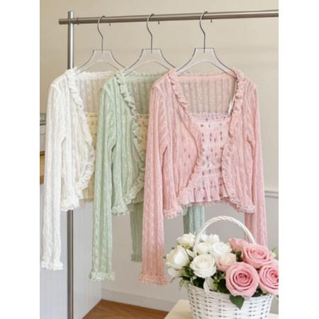 甜美温柔风木耳边小吊带配蕾丝短款防晒长袖外披两件套装 服裝批發女裝批發服飾貨源