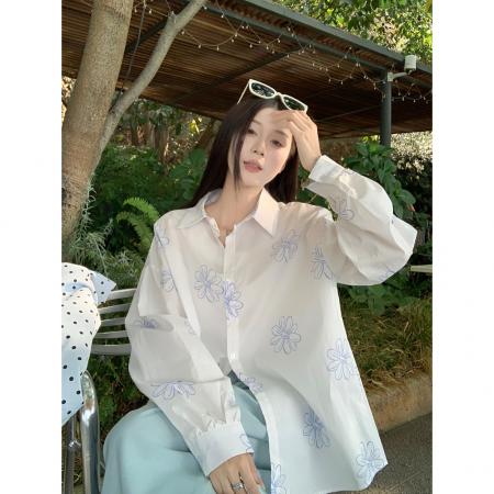慵懒设计感宽松印花长袖白衬衫女春夏别致休闲上衣防晒 服裝批發女裝批發服飾貨源