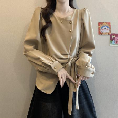 正肩长袖衬衫女春季大码胖mm气质独特小衫不规则收腰上衣 服裝批發女裝批發服飾貨源