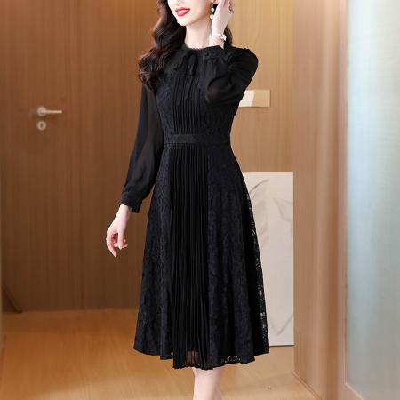 早秋气质名媛法式复古木耳边百褶a字收腰大摆蕾丝刺绣黑色连衣裙 服裝批發女裝批發服飾貨源