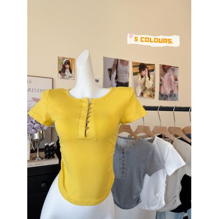 春季新款韩版设计感胸前扣子后背蕾丝拼接T恤上衣女 服裝批發女裝批發服飾貨源