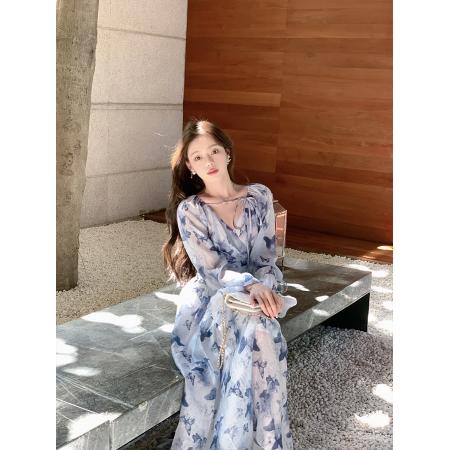 BY12317# 春夏季新款气质法式v领天丝蓝色碎花连衣裙收腰荷叶袖长裙ins 服裝批發女裝批發服飾貨源