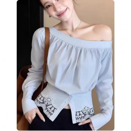 BY12319# YIKE法式温柔风蓝色斜肩露肩衬衫女士设计感气质收腰长袖上衣早春 服裝批發女裝批發服飾貨源