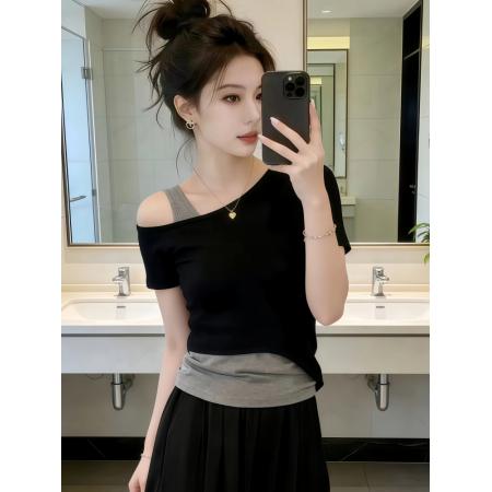 BY12339# 夏季穿搭假两件短袖t恤女装新款今年流行爆款设计感斜肩上衣 服裝批發女裝批發服飾貨源