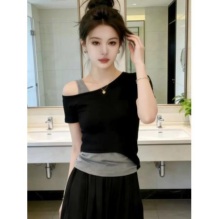 BY12339# 夏季穿搭假两件短袖t恤女装新款今年流行爆款设计感斜肩上衣 服裝批發女裝批發服飾貨源