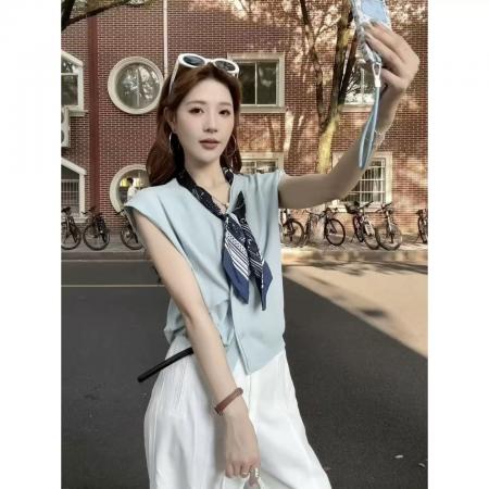 BY12440# 韩系通勤穿搭配丝巾v领针织开衫t恤女夏季宽松显瘦高级感无袖上衣 服裝批發女裝批發服飾貨源