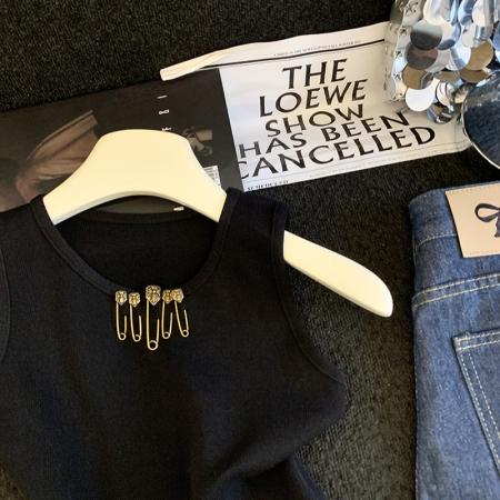 BY12445# 小背心网红外穿设计感别致小众上衣夏季款气质高级感白色吊带 服裝批發女裝批發服飾貨源