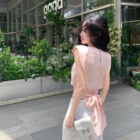 BY12488# 法式气质缎面上衣设计感无袖小众后背绑带蝴蝶结圆领衬衫 服裝批發女裝批發服飾貨源