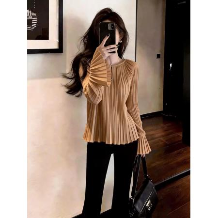 BY12606# 喇叭袖设计感圆领深驼色上衣春季女装新款洋气别致百搭小衫 服裝批發女裝批發服飾貨源