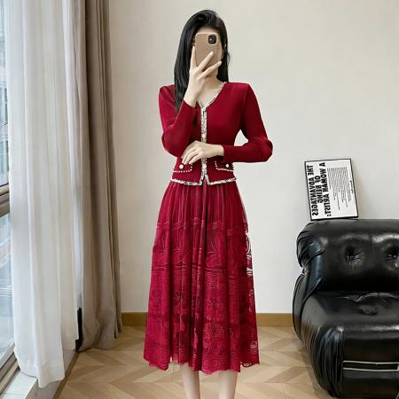 BY12614# 法式小香风V领长袖褶皱工艺连衣裙春秋收腰网纱拼接假两件百褶裙 服裝批發女裝批發服飾貨源