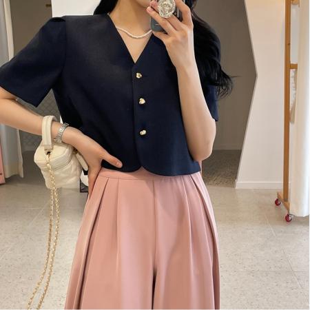 韩国chic气质V领粗纺小香风别致心型纽扣上衣外套 服裝批發女裝批發服飾貨源