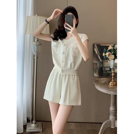 韩系学院风今年流行休闲套装女夏新款高级松弛感小个子短裤两件套 服裝批發女裝批發服飾貨源