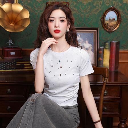 短款修身白t恤女新款爆款夏季高端独特别致烫钻短袖上衣 服裝批發女裝批發服飾貨源