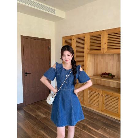 ～大码女装韩系露肩牛仔裙显瘦减龄百搭 服裝批發女裝批發服飾貨源