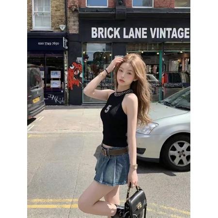 BY12866# 黑色重工烫钻挂脖背心辣妹风修身无袖针织衫个性背心 服裝批發女裝批發服飾貨源