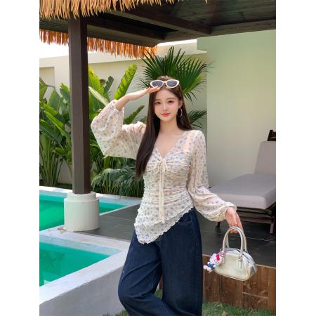 BY12977# 新款蓝色小碎花蕾丝系带不规则下摆上衣 服裝批發女裝批發服飾貨源