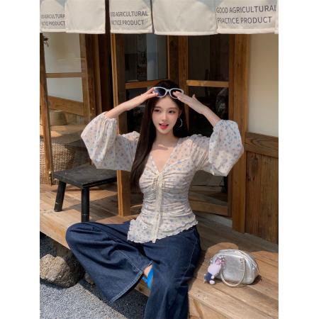 BY12977# 新款蓝色小碎花蕾丝系带不规则下摆上衣 服裝批發女裝批發服飾貨源