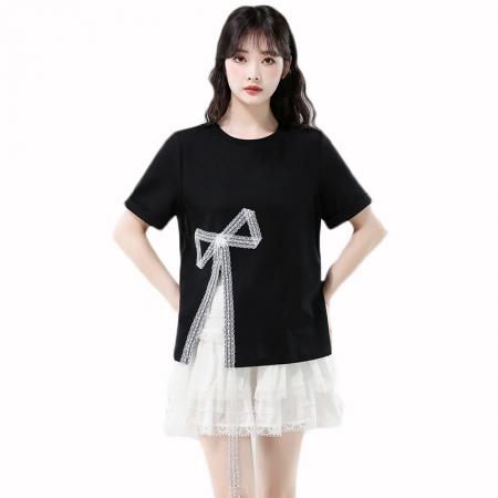 BY12982# 黑色拼接蕾丝蝴蝶结t恤上衣设计感开叉显瘦小众上衣女夏 服裝批發女裝批發服飾貨源