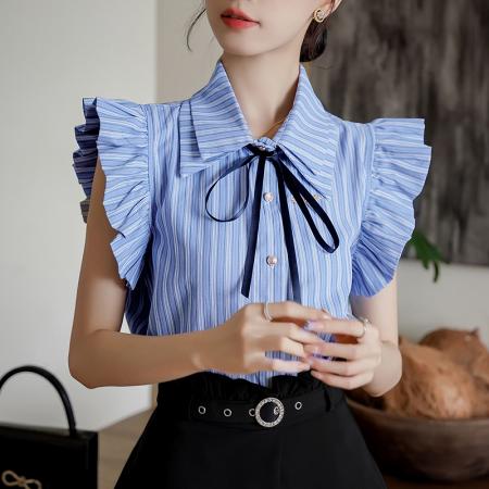 BY12983# 小飞袖条纹衬衫+黑色花苞短款两件套夏季设计感出游套装 服裝批發女裝批發服飾貨源