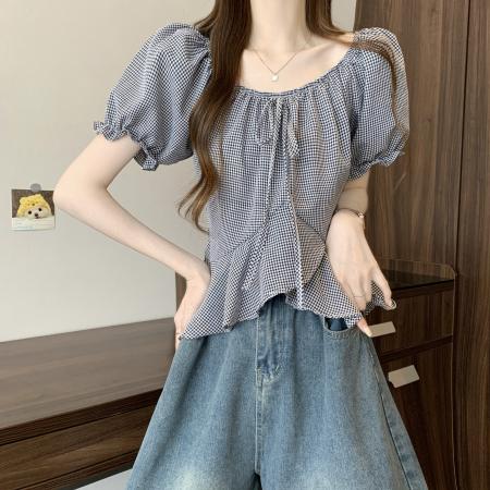 BY13019# 新版韩风设计感一字肩泡泡袖格子荷叶边衬衫上衣 服裝批發女裝批發服飾貨源