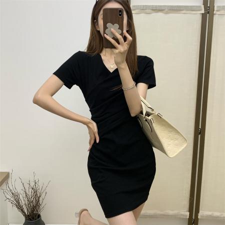 BY13043# 轻熟风交叉褶皱连衣裙女修身显身材高级感日常出街百搭一步裙 服裝批發女裝批發服飾貨源