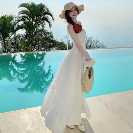 BY13061# 法式白月光挂脖露背连衣裙性感纯欲风白色气质氛围感度假沙滩长裙 服裝批發女裝批發服飾貨源
