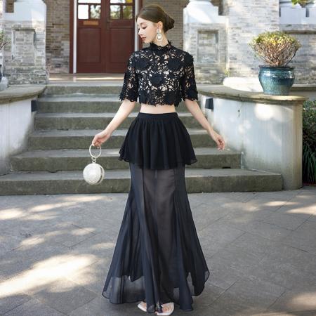 BY13065# 黑色立体花朵蕾丝短上衣+小众设计感半身裙微透套装 服裝批發女裝批發服飾貨源