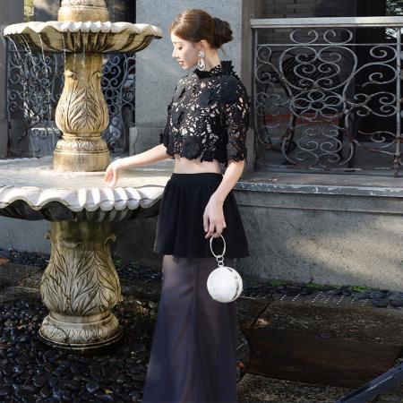 BY13065# 黑色立体花朵蕾丝短上衣+小众设计感半身裙微透套装 服裝批發女裝批發服飾貨源