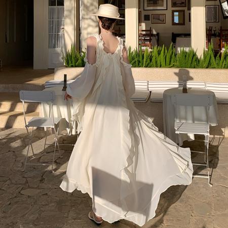 BY13068# 法式高级感露肩长袖荷叶边连衣裙宽松显瘦仙女长裙 服裝批發女裝批發服飾貨源