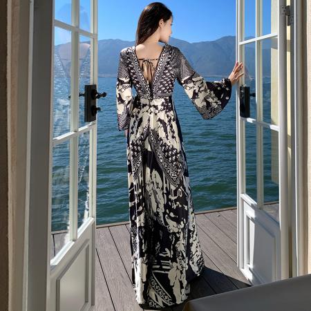 BY13075# 高品质气质名媛印花V领大摆裙收腰显瘦度假裙复古老钱风度假长裙 服裝批發女裝批發服飾貨源