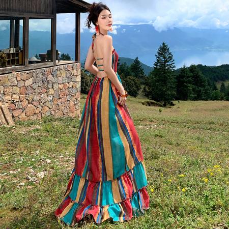 BY13089# 多巴胺色彩彩虹条纹热辣露背度假风长裙 服裝批發女裝批發服飾貨源