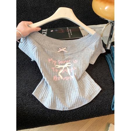 BY13107# 美式复古辣妹设计感一字肩短袖t恤女露肩绝美别致性感紧身打底衫 服裝批發女裝批發服飾貨源