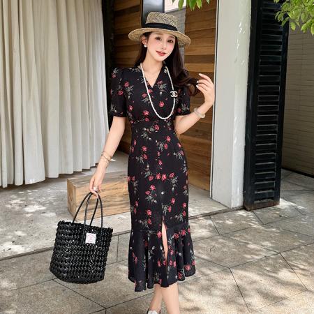 BY13143# 夏碎花V领中长包臀鱼尾气质开叉连衣裙 服裝批發女裝批發服飾貨源